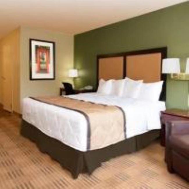 Mainstay Suites Chicago Hillside Eksteriør billede