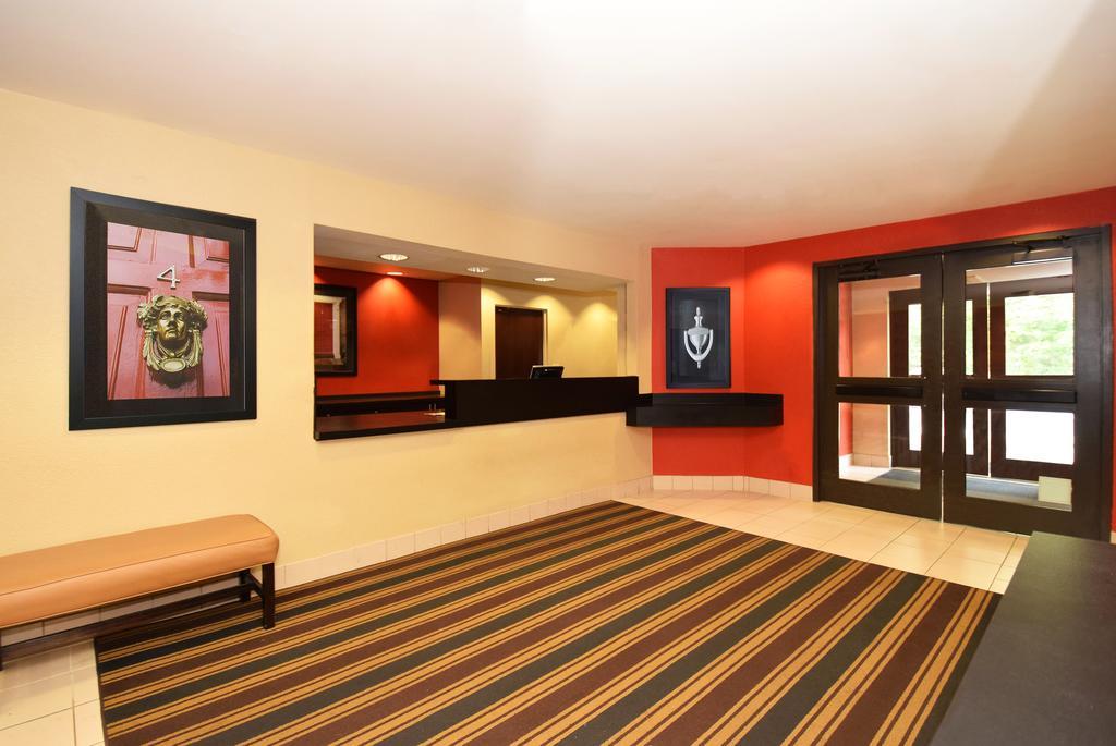 Mainstay Suites Chicago Hillside Eksteriør billede