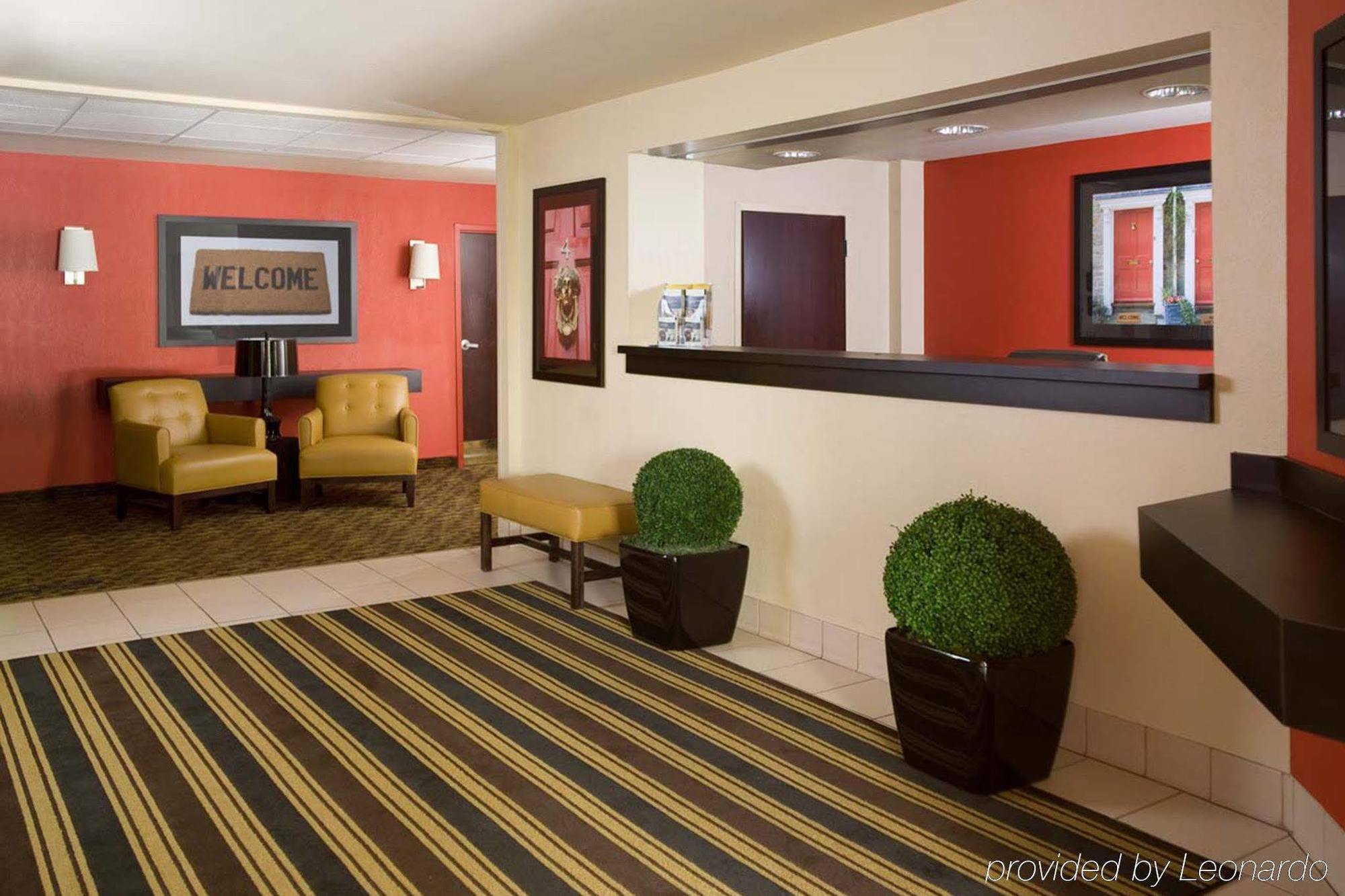 Mainstay Suites Chicago Hillside Eksteriør billede
